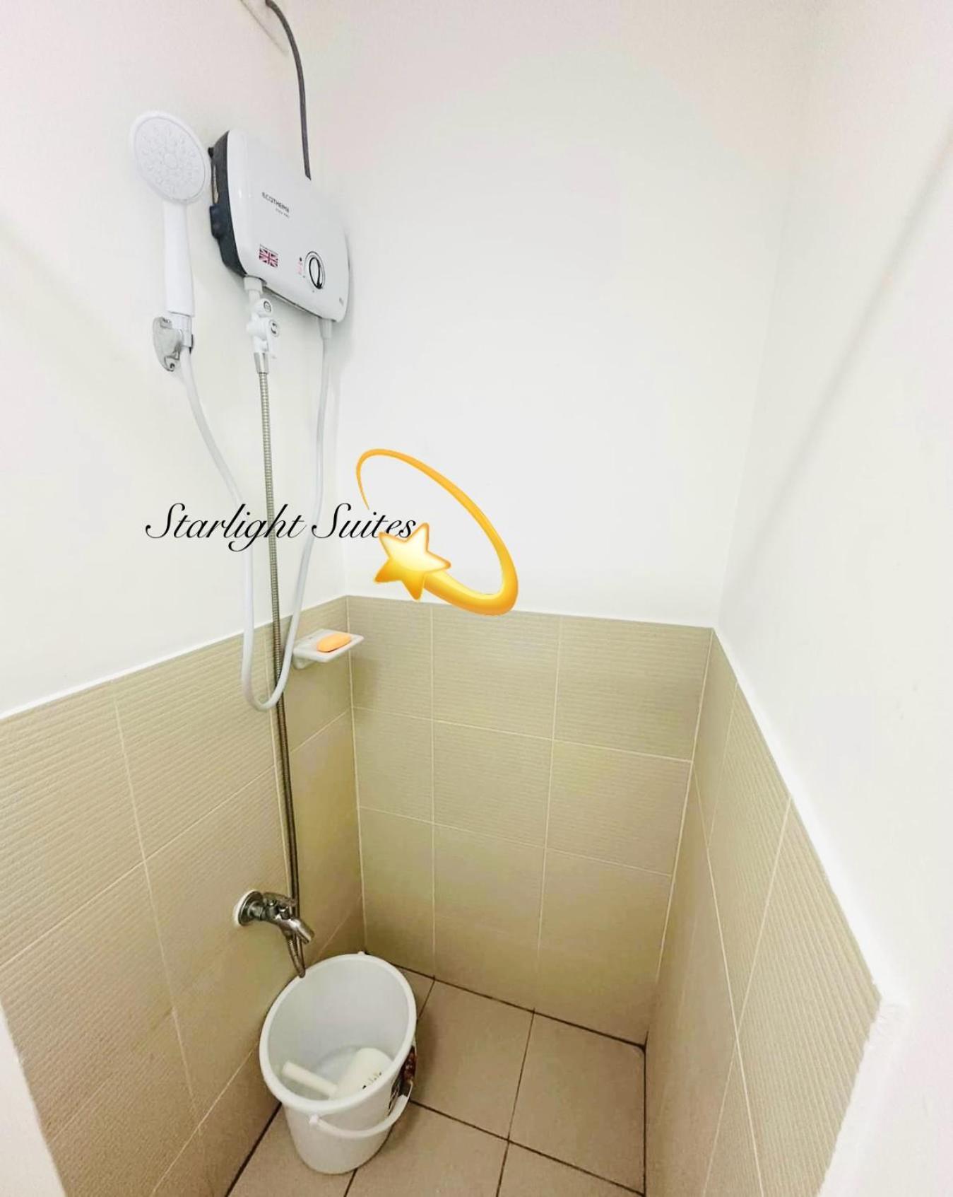 Starlight Suites Trece Martires Экстерьер фото